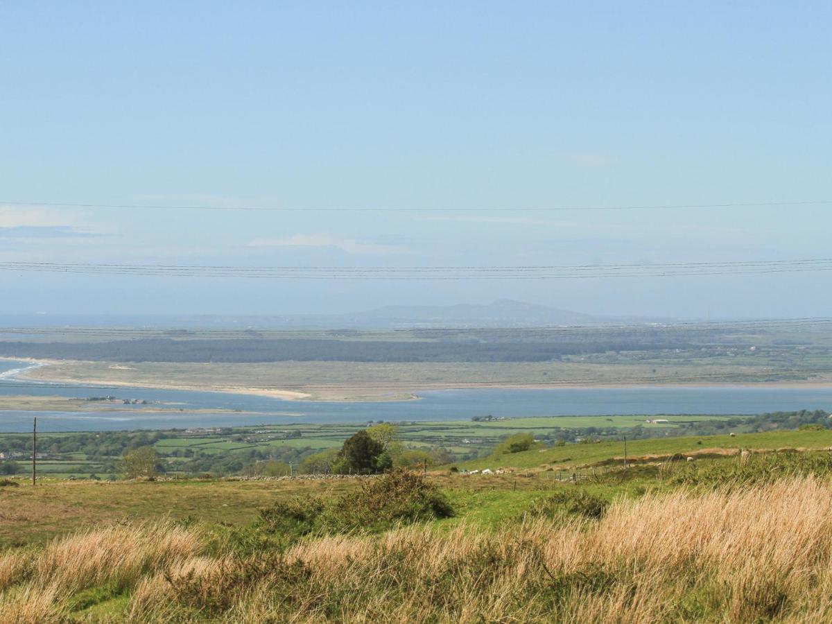 Y Garreg Fawr *